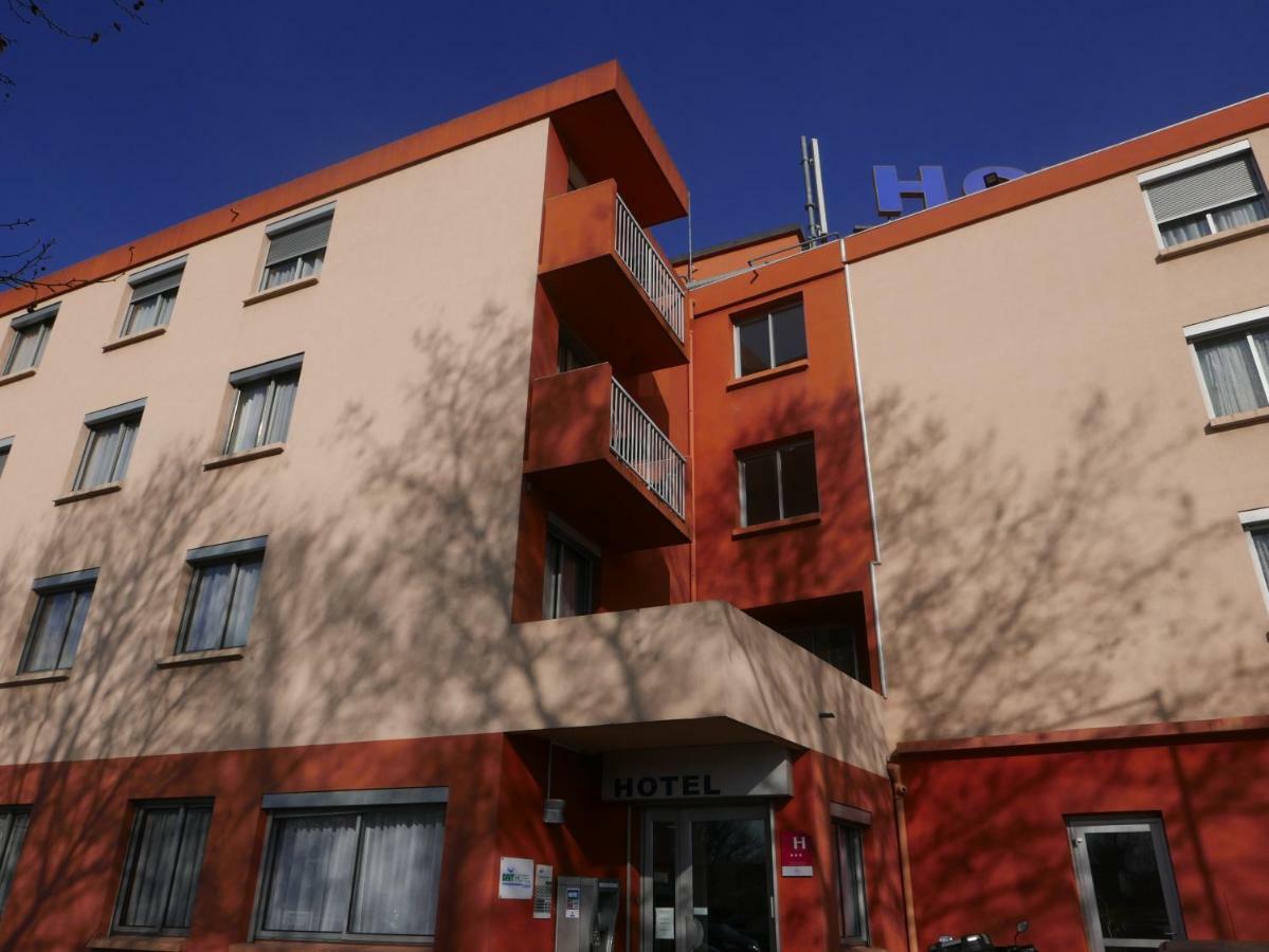 Abbatiale Hotel Et Restaurant Grenoble Centre Exterior photo