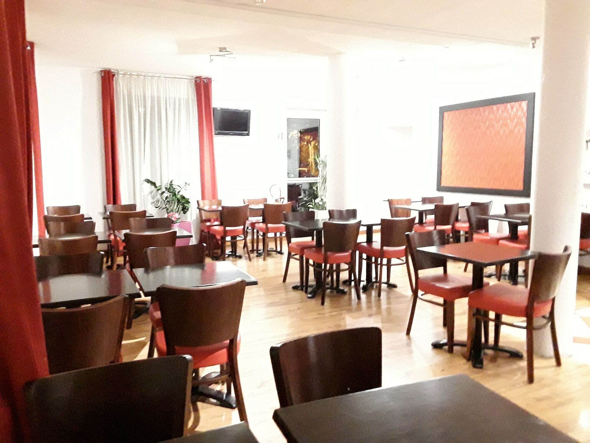Abbatiale Hotel Et Restaurant Grenoble Centre Exterior photo